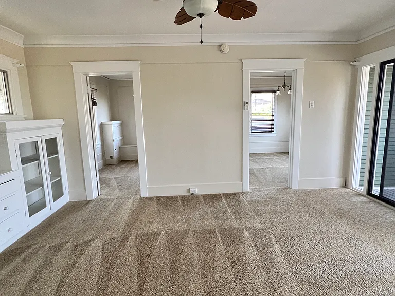 425-429 S Cabrillo Ave #427 — Photo 7