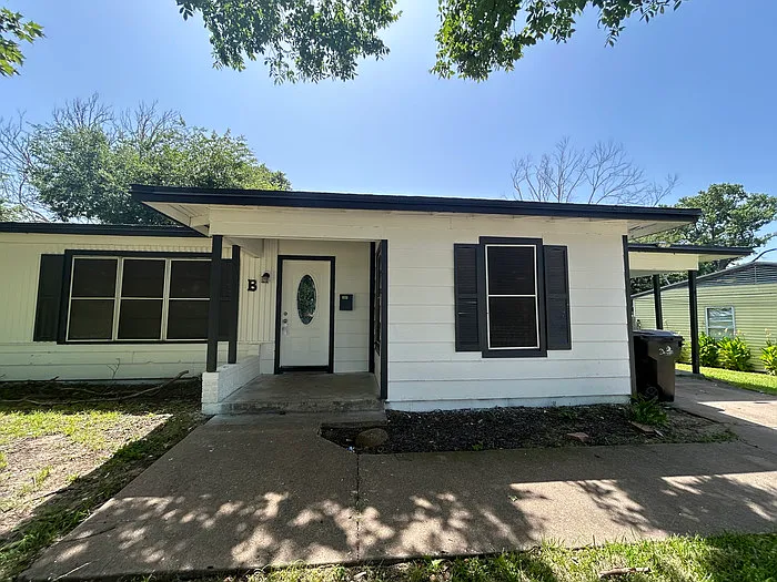 133 Vandenburg Dr #A — Photo 13