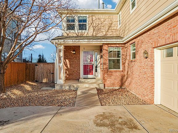 4th image of 24285 E Wagon Trail Avenue