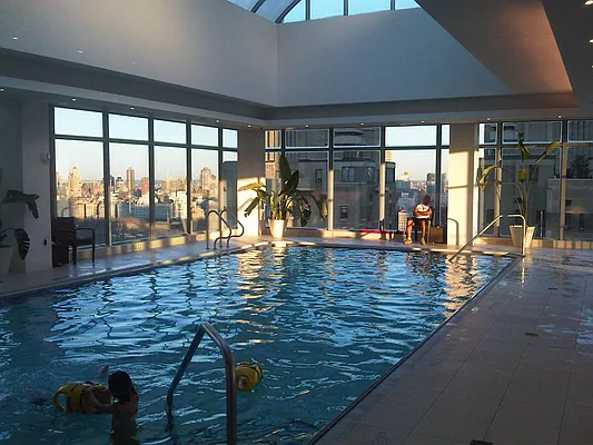 Rented by Metro Realty NY Inc | media 24