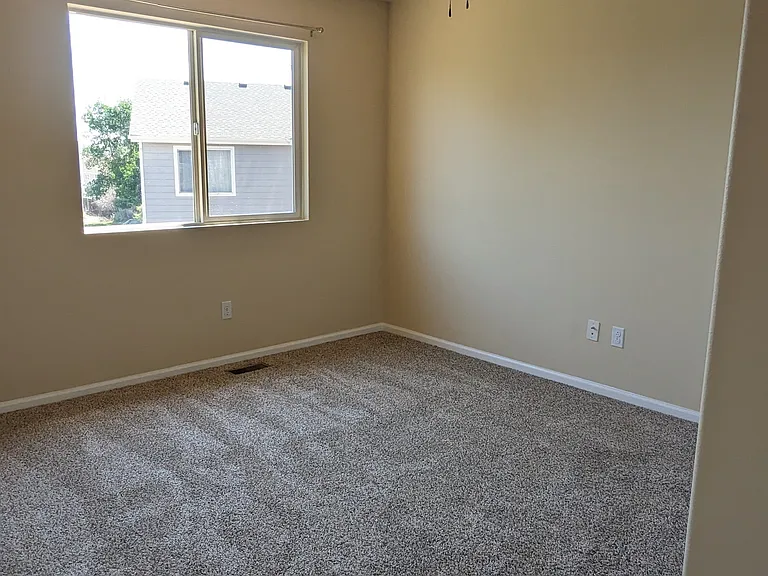 3653 Boot Spur Ct — Photo 33