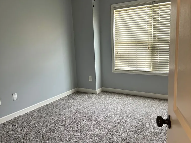 530 Brawley St — Photo 4