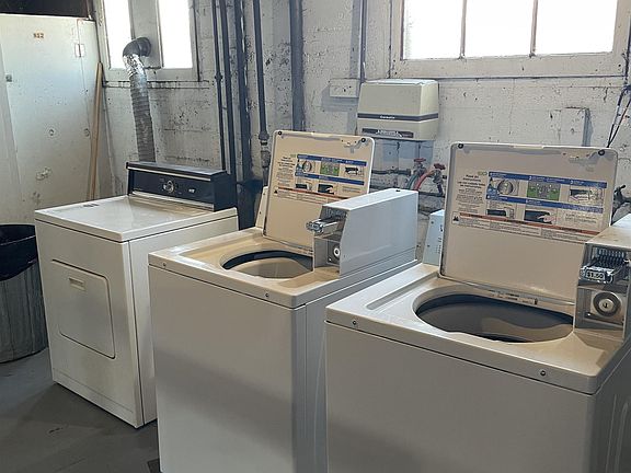 2nd image of 423 2nd St NE #107