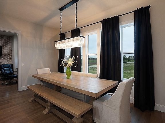 4th image of 27540 Fm 365 Rd