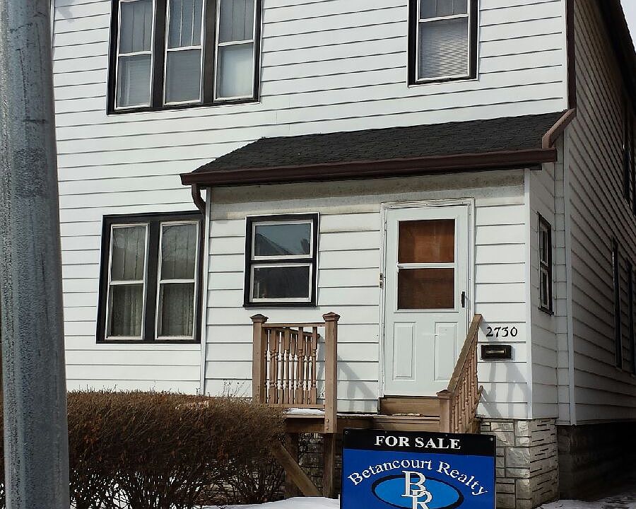 1st image of 2728 N Mozart St