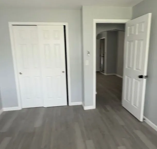 2706 E Federal St — Photo 12