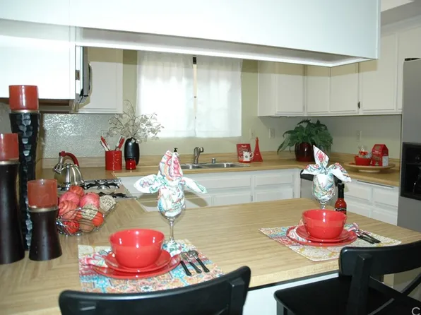 4229 W Rosecrans Ave Unit 8, Hawthorne, CA 90250