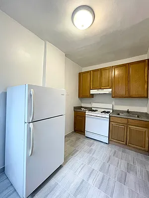 Rented by Keller Williams NYC | media 14