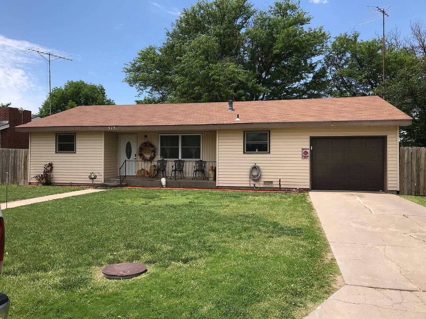 515 Saint Anthony St, Lakin, KS 67860 Zillow