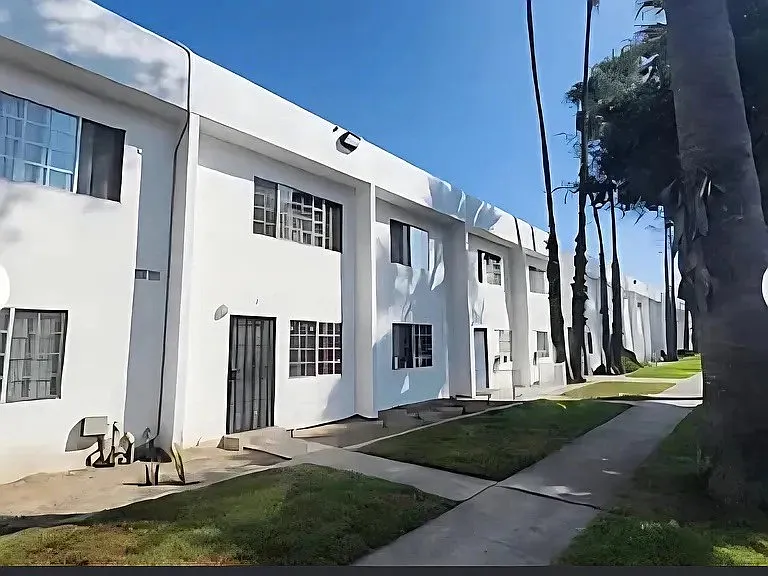 129-151 Guinida Ave #2X1A