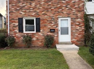 14748 Barksdale St, Woodbridge, VA 22193