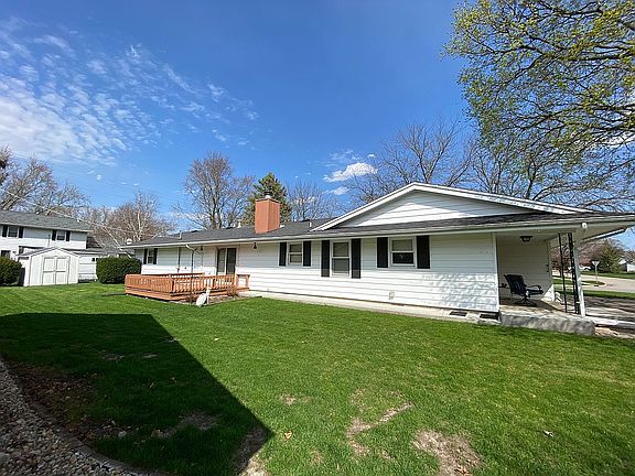 2nd image of 901 N Seminole Dr