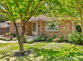 1652 8th St NW, Grand Rapids, MI