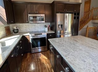 8065 Lower 147th St W, Apple Valley, MN 55124