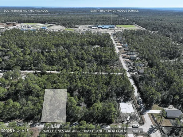 130 Charlestown Road, Boiling Spring Lakes, NC 28461