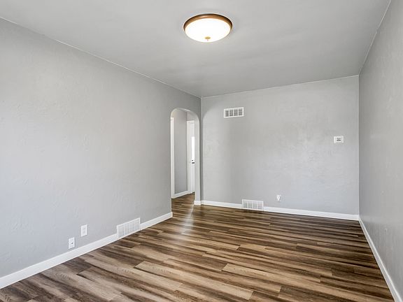 3rd image of 1917 7th Ave Unit 1