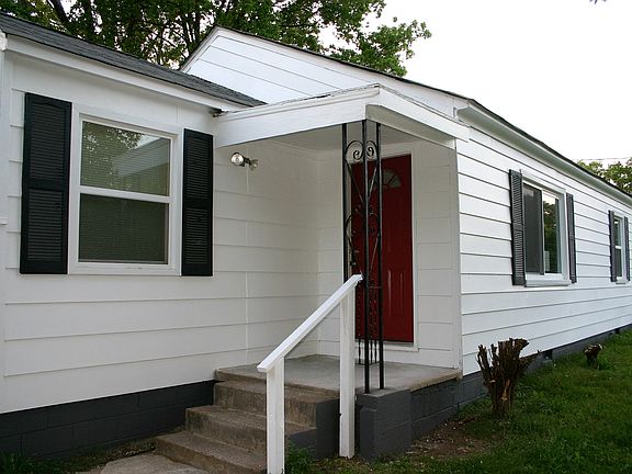 2nd image of 3903 Atlanta Dr