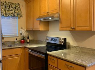 1572 Quebec Ct APT 2, Sunnyvale, CA 94087