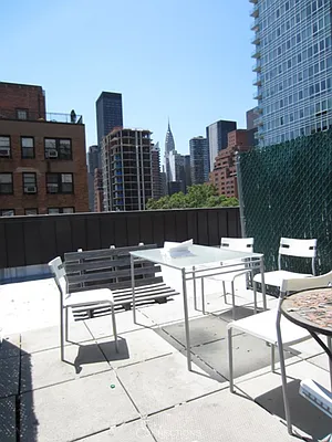 Rented by City Connections Realty | media 18