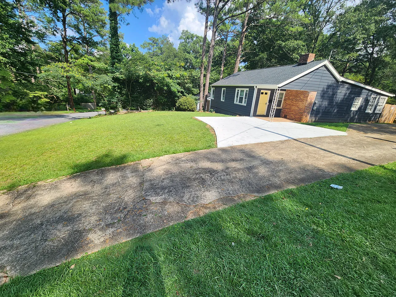3 bed, 1404 sqft, $2,850 — Photo 3