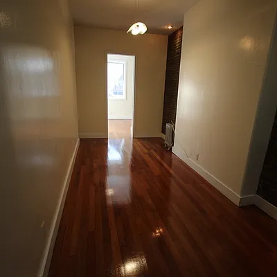 Rented by Nooklyn NYC LLC | media 18