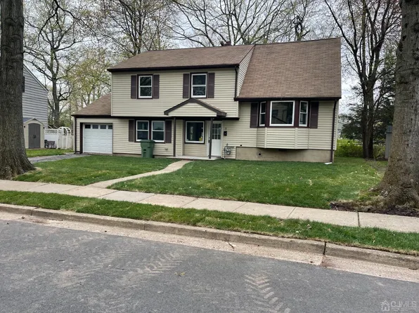 11 Hill Rd, Edison, NJ 08817