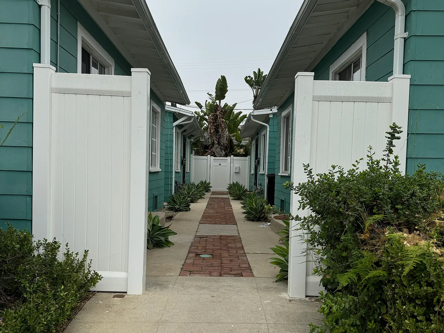4543 Alumni Ave — Photo 2