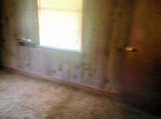 4200 2nd St, Moss Point, MS 39563