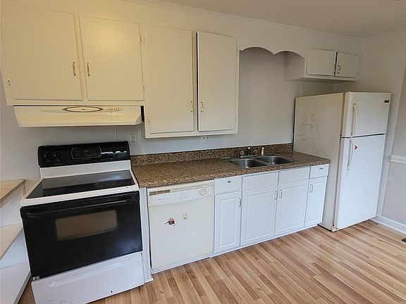 5th image of 1409 Mara Ave