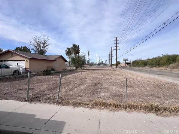 301 S Spring St #1, Blythe, CA 92225