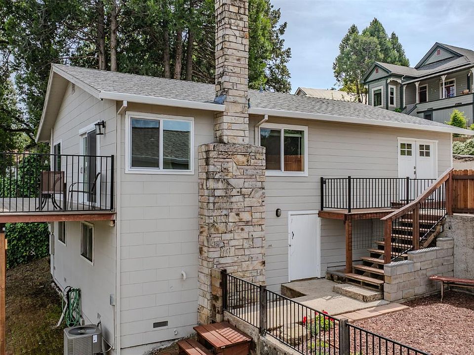 1st image of 57 Anita St