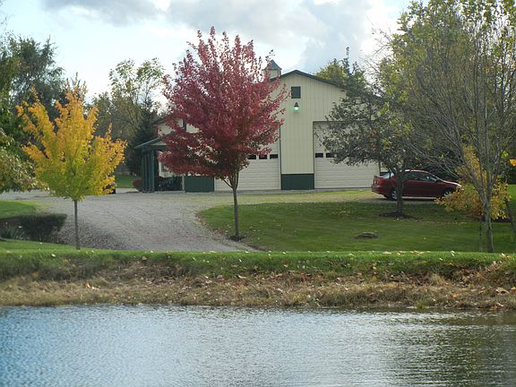 40' x 64' w/15' doors