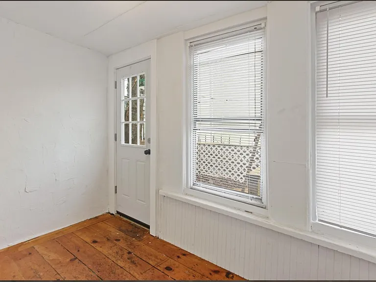9 Wyatt St #9 — Photo 17