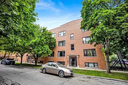 3800 W Altgeld St #203 Photo 1