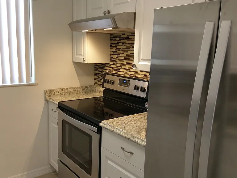 2350 S Palmetto Ave #A — Photo 5
