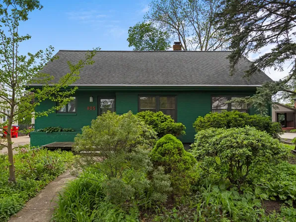 805 W William St, Champaign, IL 61820