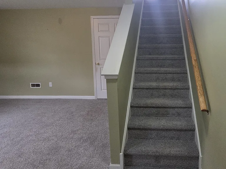 138 Rosie Dr — Photo 10