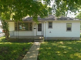 1504 S 9th St, Noblesville, IN 46060