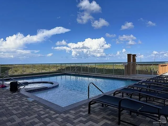 2700 Gulf Blvd #204 — Photo 23