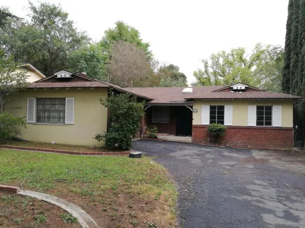 174 S Lima St, Sierra Madre, CA 91024