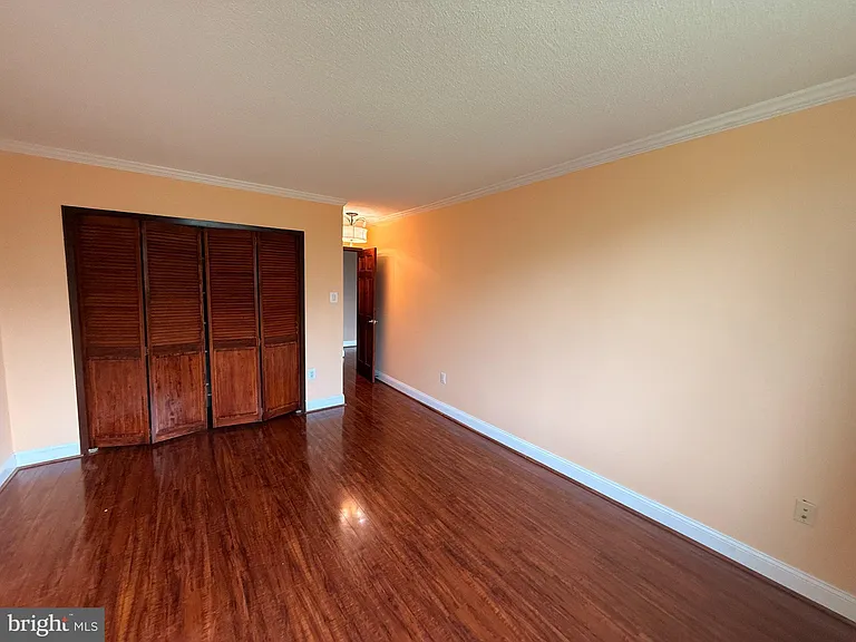 3705 S George Mason Dr #414S — Photo 9