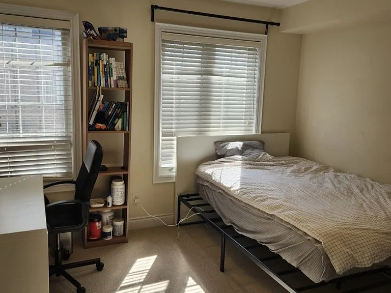2 Hayes Ln — Photo 7
