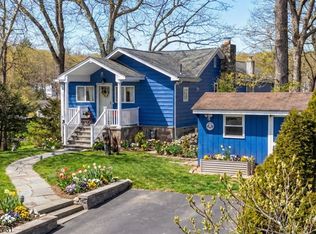 7 Birch Rd, Bloomingdale, NJ 07403