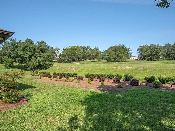 3rd image of 2905 N Brentwood Cir