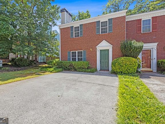 2nd image of 725 Anderson Walk