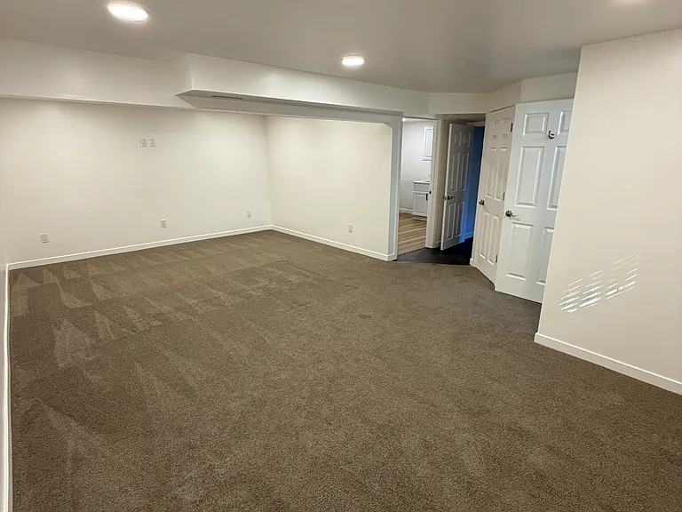 17008 NE 2nd Pl — Photo 24