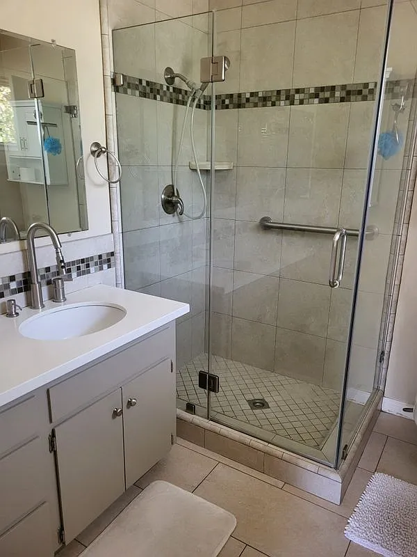 1 bed, 1.0 bath, 200 sqft, $1,375 — Photo 4