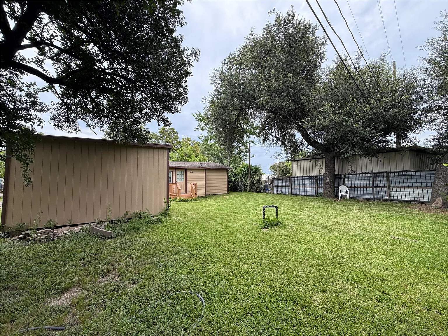 2 bed, 2.0 bath, 1200 sqft, $1,700 — Photo 3