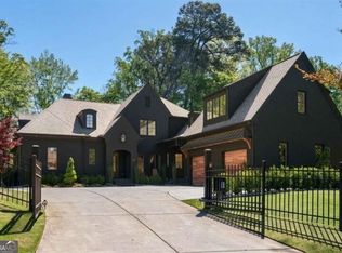 4075 Peachtree Dunwoody Rd NE, Atlanta, GA