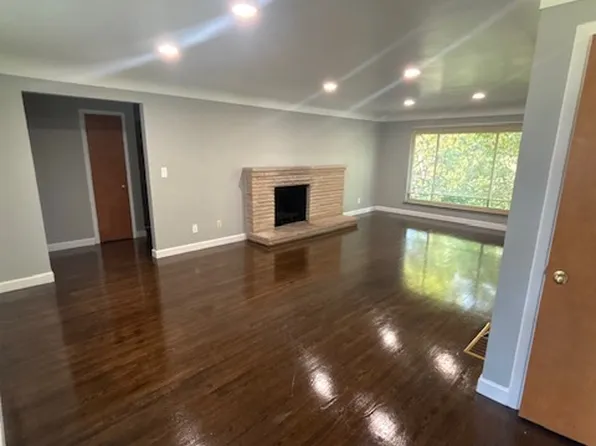 5418 Colerain Ave, Cincinnati, OH 45223